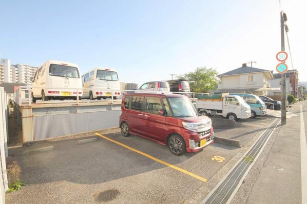 伊丹駅 バス15分  伊丹市バス　中野下車：停歩5分 2階の物件内観写真